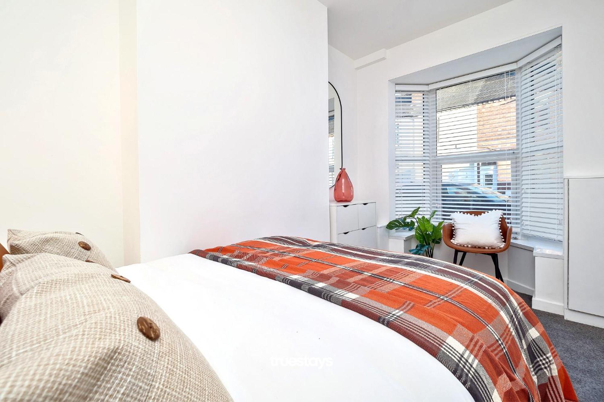 Nursery House By Truestays - 3 Bedroom House In Stoke-On-Trent מראה חיצוני תמונה