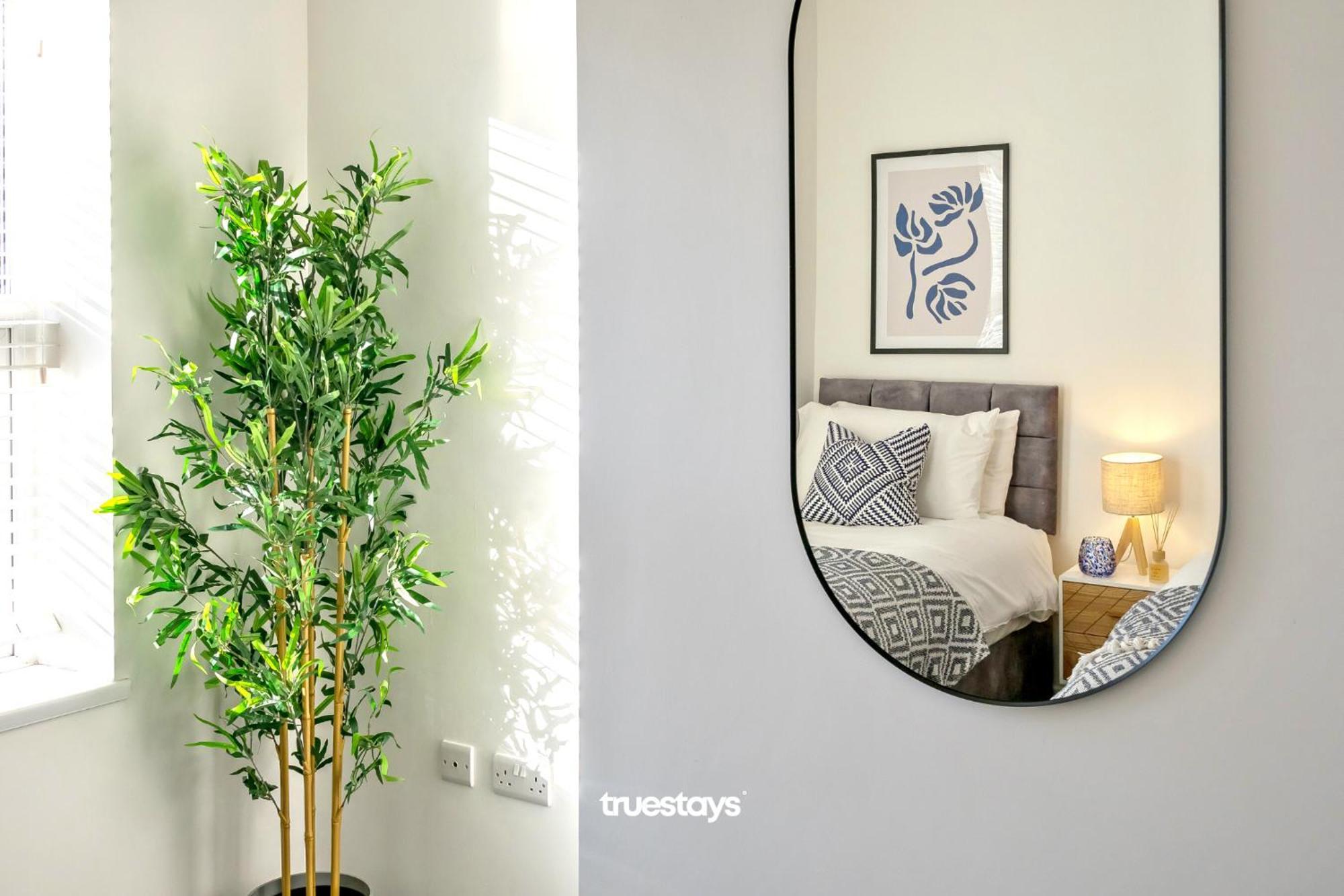 Nursery House By Truestays - 3 Bedroom House In Stoke-On-Trent מראה חיצוני תמונה